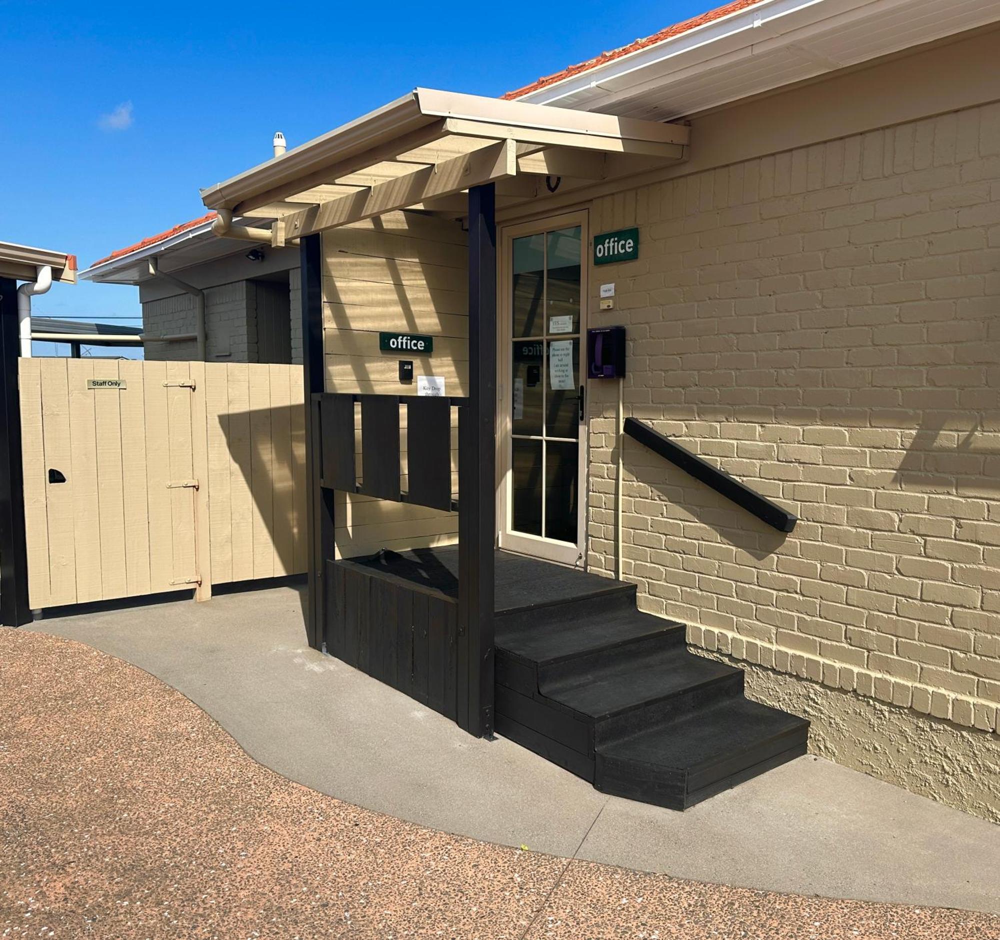 The Olive Motel Coromandel Экстерьер фото