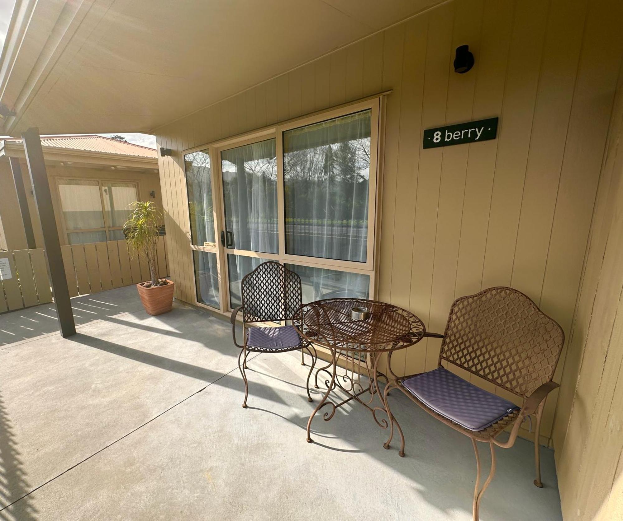 The Olive Motel Coromandel Экстерьер фото