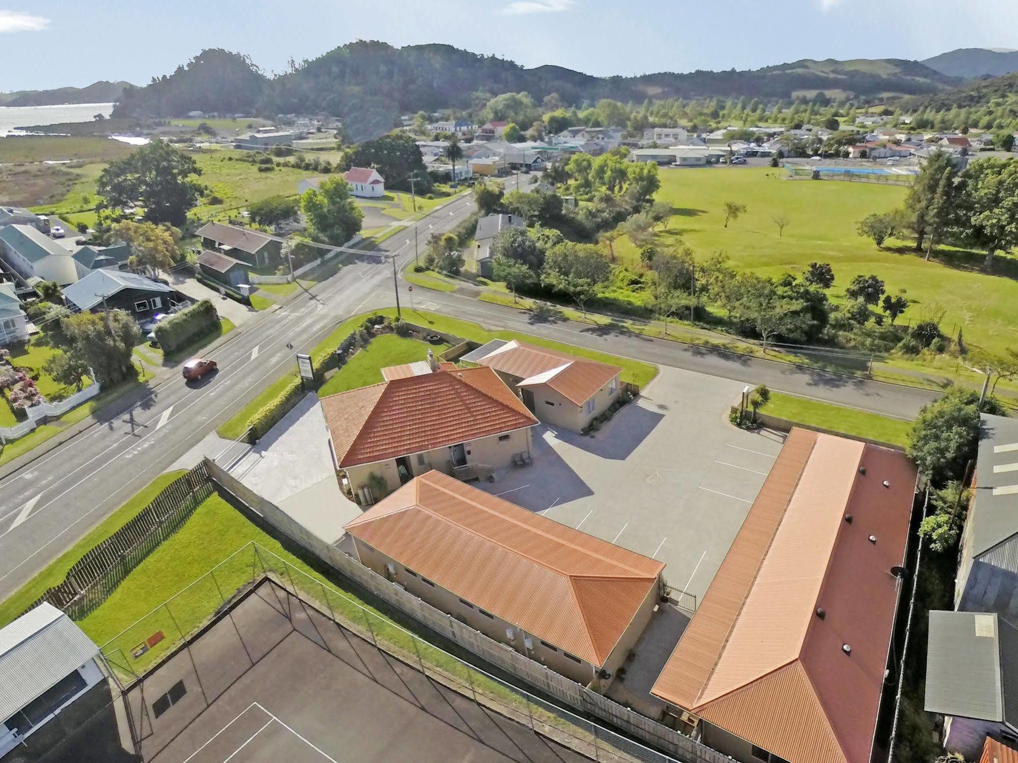 The Olive Motel Coromandel Экстерьер фото