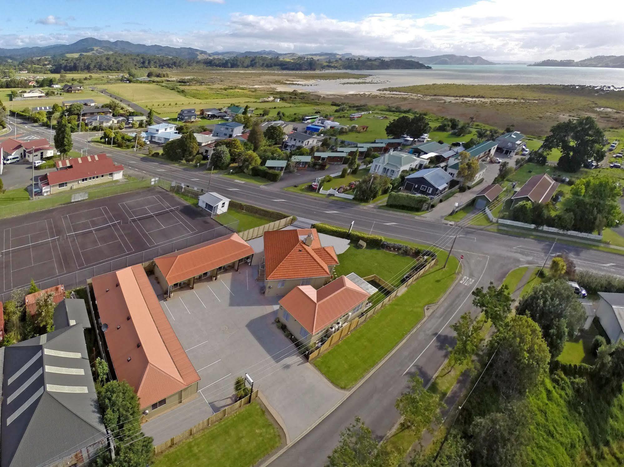 The Olive Motel Coromandel Экстерьер фото