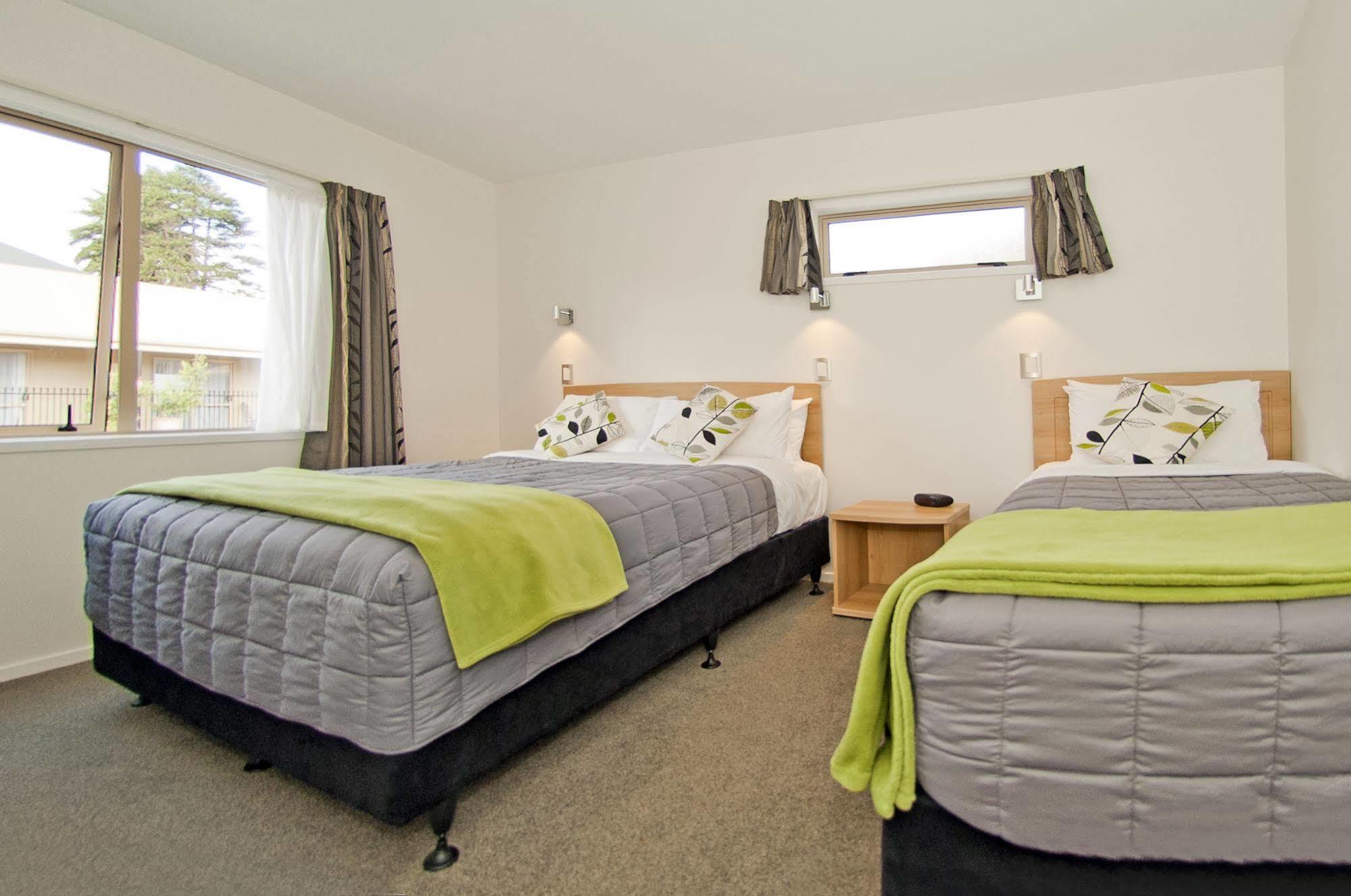 The Olive Motel Coromandel Экстерьер фото